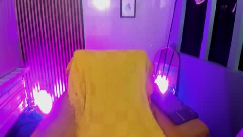 miilu  online show from 29, 3, 2026