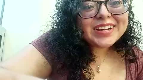 Snapshot of mika7747 chatting on 11, 11, 2025 mika7747 online show from 11, 11, 2025