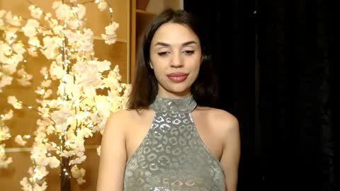 Snapshot of mika_gold7 chatting on 23, 12, 2024 Mika online show from 23, 12, 2024