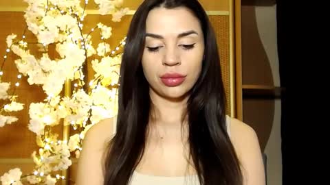 Snapshot of mika_gold7 chatting on 10, 2, 2025 Mika online show from 10, 2, 2025