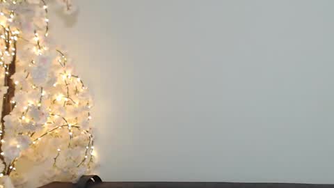 Snapshot of mika_gold7 chatting on 12, 10, 2025 Mika online show from 12, 10, 2025