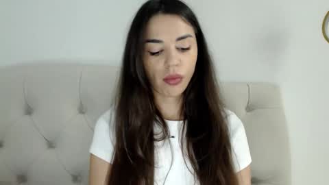 Snapshot of mika_gold7 chatting on 23, 11, 2025 Mika online show from 23, 11, 2025