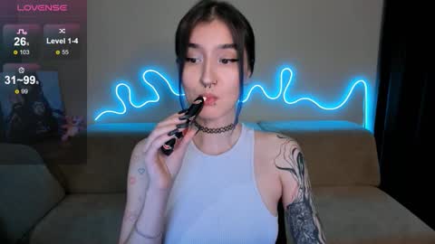 Snapshot of mika_reid chatting on 17, 10, 2025 Mika online show from 17, 10, 2025