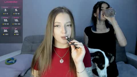 Snapshot of mika_reid chatting on 22, 10, 2025 Mika online show from 22, 10, 2025