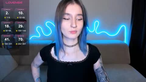 Snapshot of mika_reid chatting on 9, 11, 2025 Mika online show from 9, 11, 2025