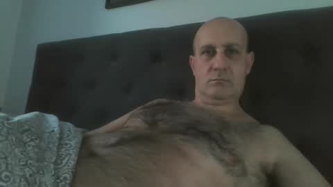 mikael_r52 online show from 19, 2, 2026