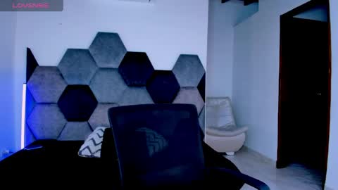Snapshot of mikaelastonne chatting on 29, 4, 2026 Mikaela blondie bigass online show from 29, 4, 2026