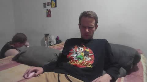 Snapshot of mikajackson13 chatting on 22, 11, 2025 Archer and Mika online show from 22, 11, 2025