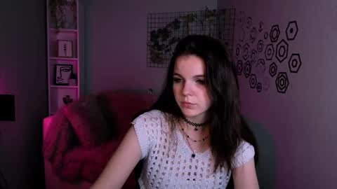 Mika online show from 5, 12, 2025