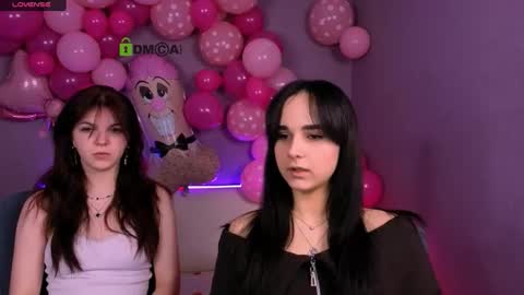 Mika online show from 10, 2, 2026