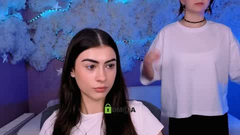 Mika online show from 2, 4, 2026