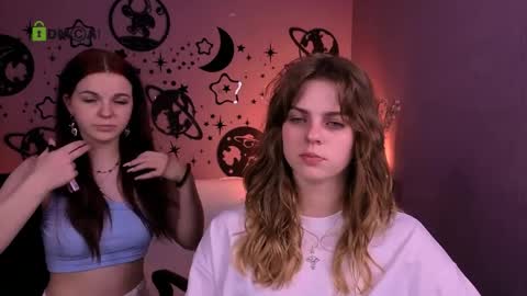 Mika online show from 7, 4, 2026