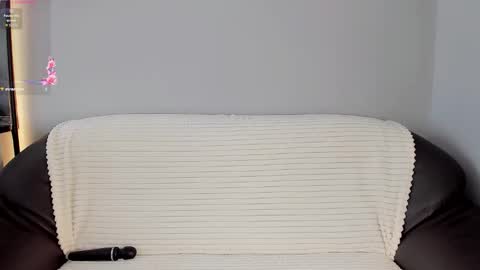 mikasssu online show from 25, 10, 2025