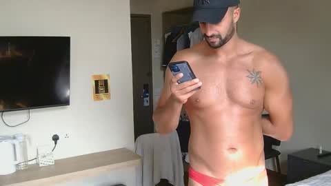 Snapshot of mike4fun99 chatting on 21, 12, 2025 mike online show from 21, 12, 2025