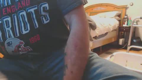 Snapshot of mike694fun chatting on 4, 2, 2025 mike694fun online show from 4, 2, 2025