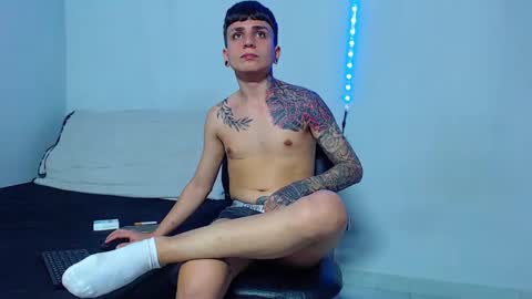 Mike IMDEPENDIENT MODEL online show from 18, 2, 2025