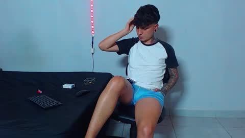 Mike IMDEPENDIENT MODEL online show from 11, 10, 2025