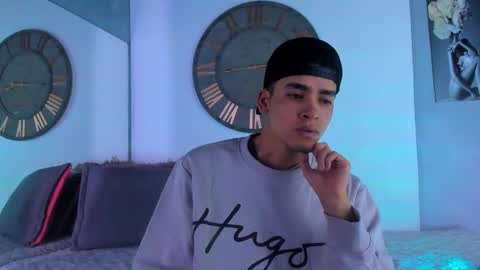 Mike 0233 online show from 29, 12, 2024