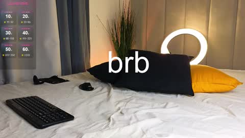 Snapshot of mike___magic chatting on 11, 2, 2025 Mike Magic online show from 11, 2, 2025