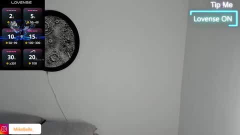 Snapshot of mike_belle chatting on 26, 11, 2025 Mike Belle online show from 26, 11, 2025