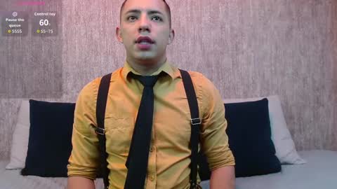 Snapshot of mike_fetiche chatting on 31, 10, 2025 mike_fetiche online show from 31, 10, 2025