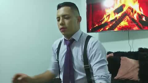 Snapshot of mike_fetiche chatting on 13, 11, 2025 mike_fetiche online show from 13, 11, 2025