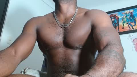 Snapshot of mike_kingcum chatting on 24, 12, 2024 mike online show from 24, 12, 2024
