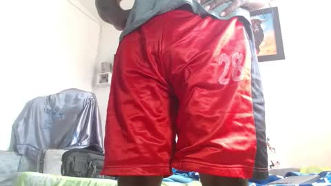 Snapshot of mike_kingcum chatting on 24, 12, 2024 mike online show from 24, 12, 2024