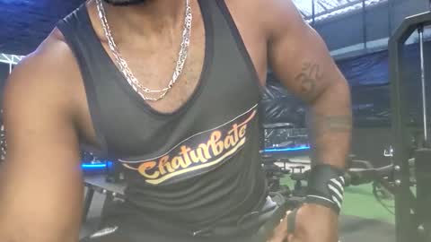 Snapshot of mike_kingcum chatting on 29, 11, 2025 mike online show from 29, 11, 2025
