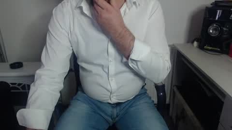 Snapshot of mike_master30 chatting on 15, 1, 2025 MikeMaster online show from 15, 1, 2025