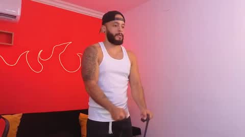 Mike online show from 15, 4, 2026