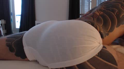 Snapshot of mikeappleseed chatting on 4, 11, 2025 mikeappleseed online show from 4, 11, 2025