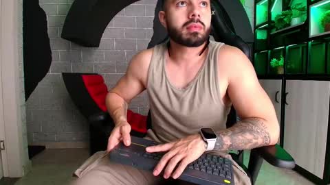 Mike Blare online show from 10, 1, 2025