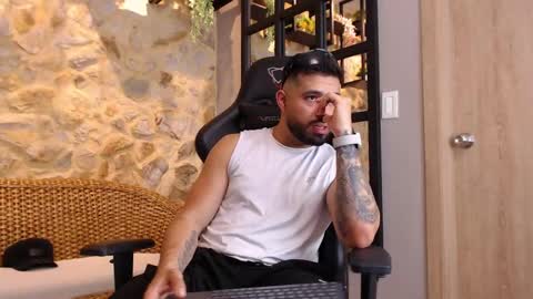 Mike Blare online show from 18, 1, 2025