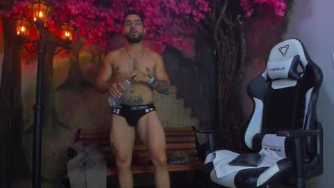 Mike Blare online show from 21, 1, 2025