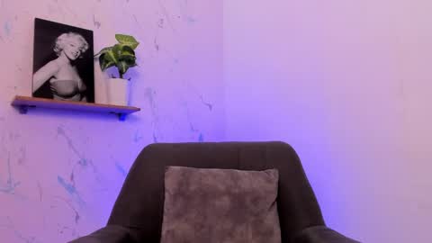 Snapshot of mikecooper_ chatting on 7, 2, 2025 Mike Cooper online show from 7, 2, 2025