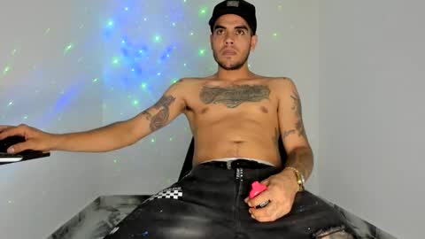 Snapshot of mikee_scooth chatting on 18, 5, 2026 mikee_scooth online show from 18, 5, 2026