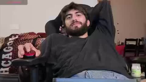 Snapshot of mikehawk1589 chatting on 10, 9, 2025 mikehawk1589 online show from 10, 9, 2025