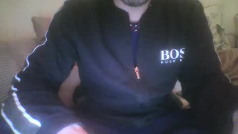 mikehockishuge9 online show from 23, 1, 2025