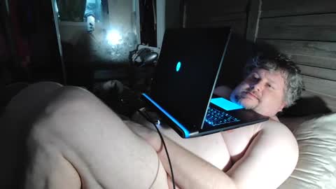 Snapshot of mikejws chatting on 6, 7, 2026 mikejws online show from 6, 7, 2026