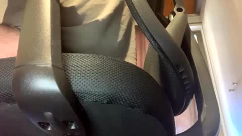 miker1239 online show from 3, 10, 2025