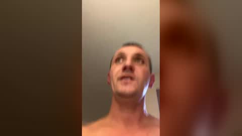 Snapshot of mikevp09 chatting on 2, 12, 2025 New and curious online show from 2, 12, 2025