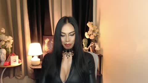 Snapshot of mikeyalawi03 chatting on 10, 2, 2025 Mistress MikeyAlawi online show from 10, 2, 2025