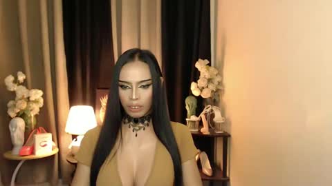 Snapshot of mikeyalawi03 chatting on 13, 2, 2025 Mistress MikeyAlawi online show from 13, 2, 2025