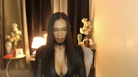 Snapshot of mikeyalawi03 chatting on 24, 2, 2025 Mistress MikeyAlawi online show from 24, 2, 2025