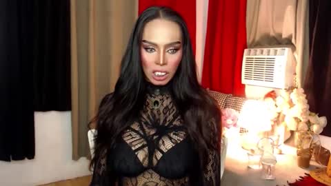 Snapshot of mikeyalawi03 chatting on 18, 11, 2025 Mistress MikeyAlawi online show from 18, 11, 2025