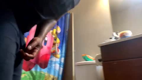 Snapshot of mikeyblunt chatting on 13, 1, 2025 mikeyblunt online show from 13, 1, 2025