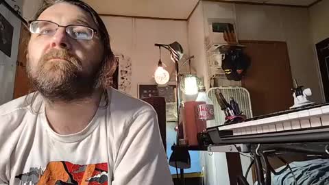 Mikey online show from 19, 12, 2024