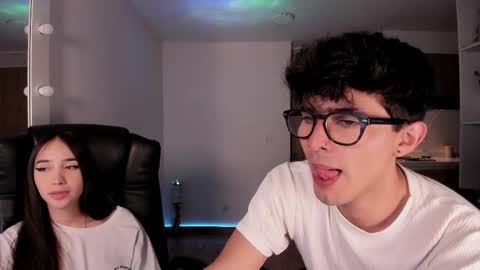 VIOLETAMIKE online show from 12, 11, 2025