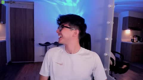 VIOLETAMIKE online show from 11, 2, 2026